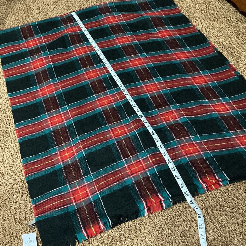 Plaid blanket scarf - Picture 3 of 5